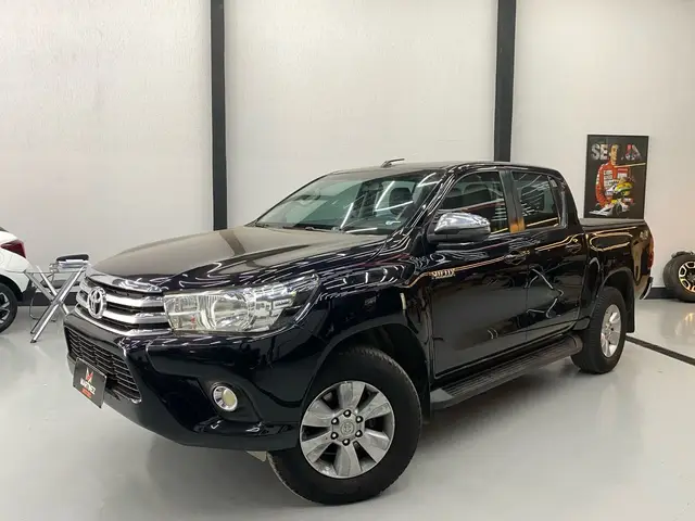 Carro Toyota Hilux Cabine Dupla 2018 Hilux 2.8 TDI SRV CD 4x4 (Aut)