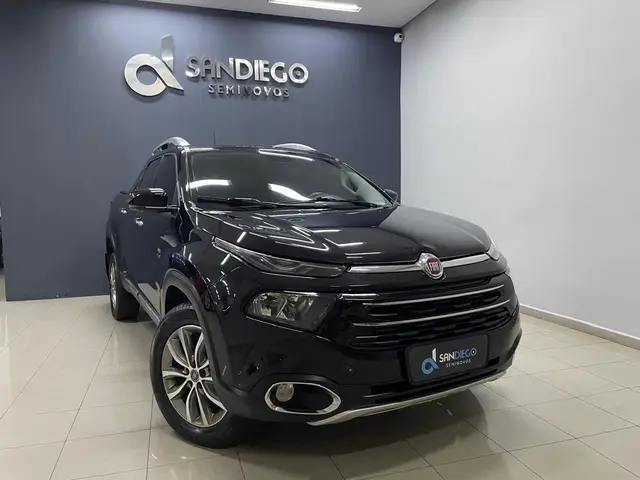 Carro Fiat Toro 2019 Volcano 2.0 diesel AT9 4x4