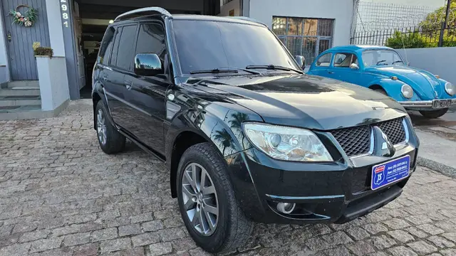 Carro Mitsubishi Pajero TR4 2013 2.0 16V 4x2 (Flex) (Aut)