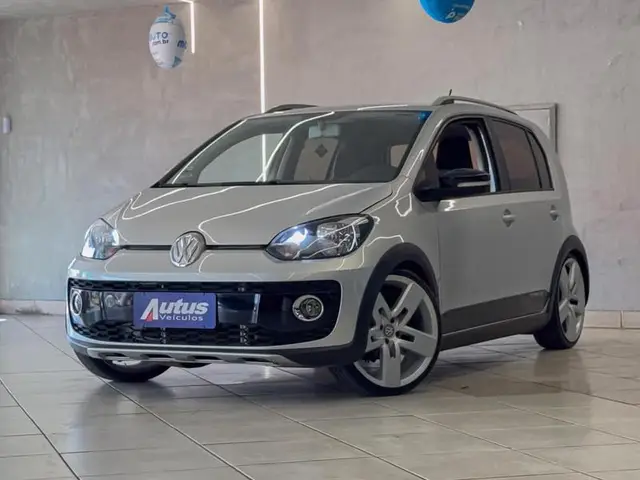 Carro Volkswagen Up! 2017 1.0 12v E-Flex cross up!