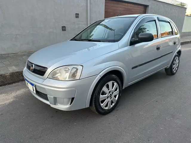 Carro Chevrolet Corsa Hatch 2010 Maxx 1.4 (Flex)