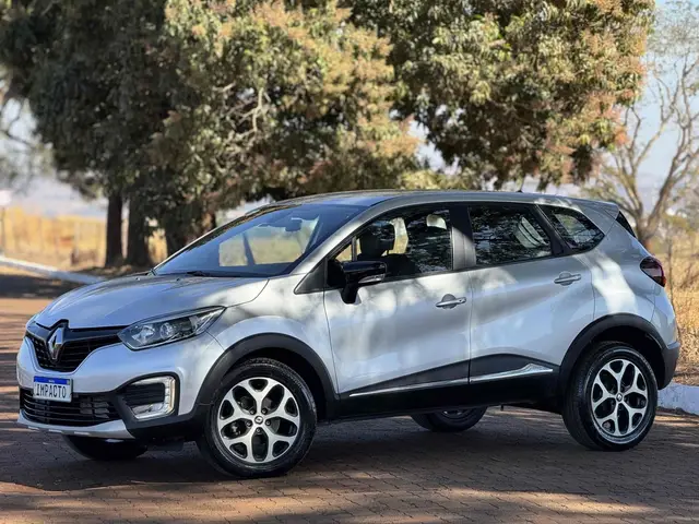 Carro Renault Captur 2020 Intense 1.6 16v SCe CVT (Flex)