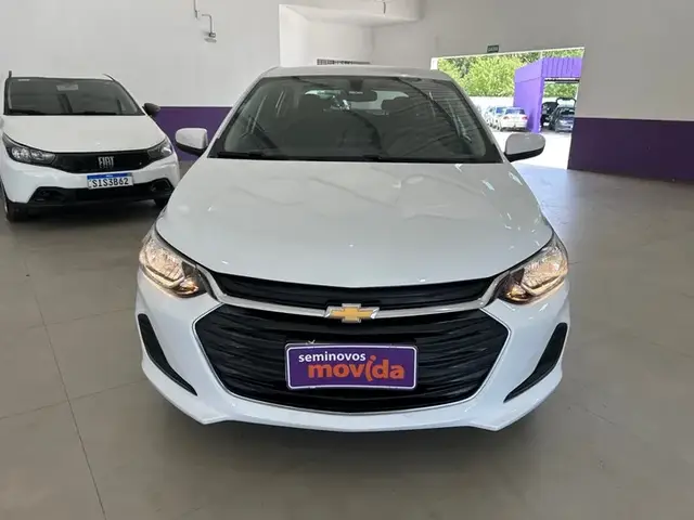 Carro Chevrolet Onix 2023 LT 1.0