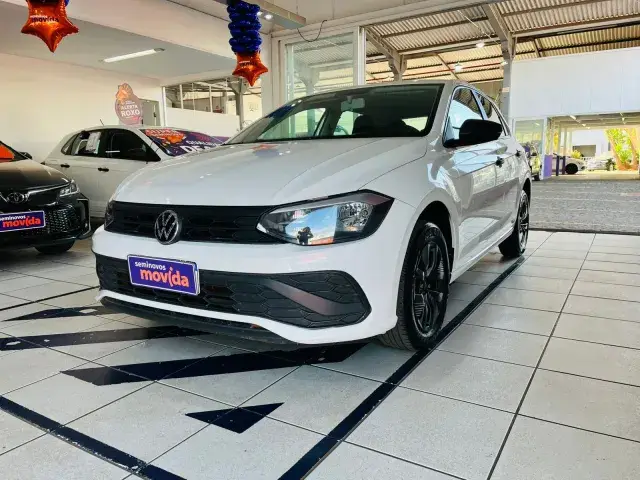Carro Volkswagen Polo 2024 Track 1.0 Flex 12V 5p
