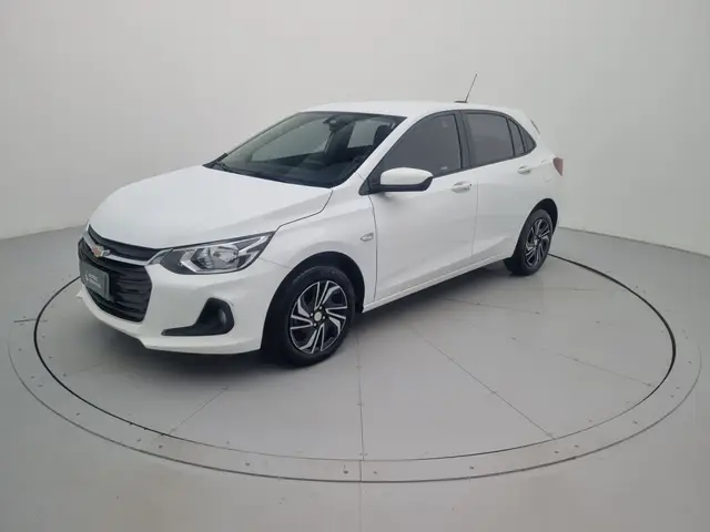 Carro Chevrolet Onix Plus 2025 LT 1.0