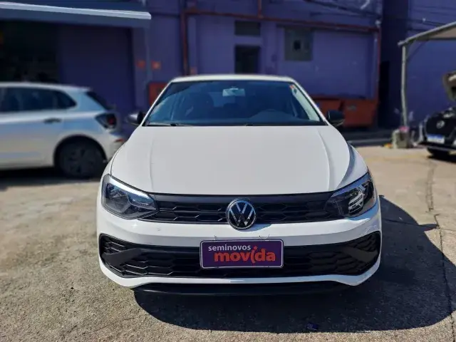 Carro Volkswagen Polo 2024 Track 1.0 Flex 12V 5p