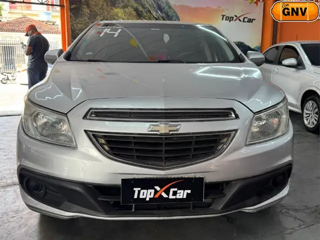 Carro Chevrolet Prisma 2014 1.0 LT SPE/4