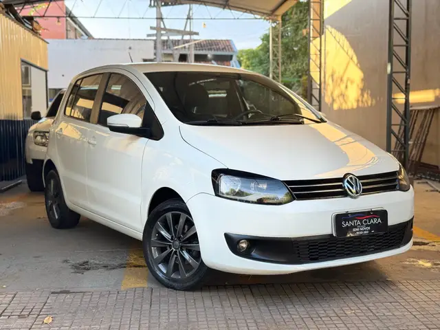 Carro Volkswagen Fox 2012 1.6 VHT Rock in Rio (Flex)