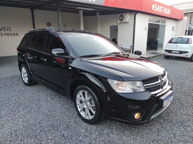 Carro Dodge Journey 2015 RT 3.6 V6
