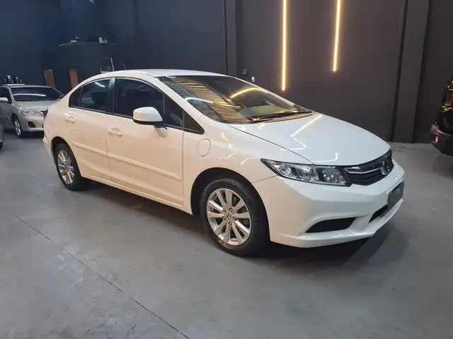 Carro Honda Civic 2014 New  LXS 1.8 16V i-VTEC (Aut) (Flex)