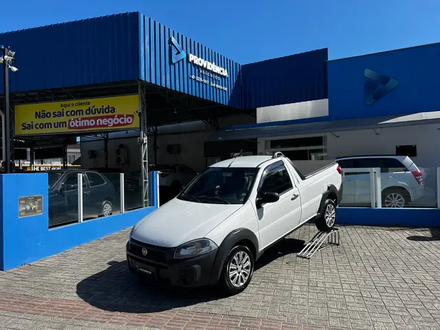 Carro Fiat Strada 2016 Working 1.4 (Flex)