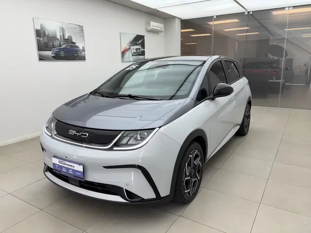Carro BYD Dolphin 2025 Plus