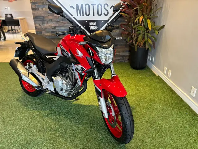 Moto Honda CB 250F Twister 2021 (CBS)