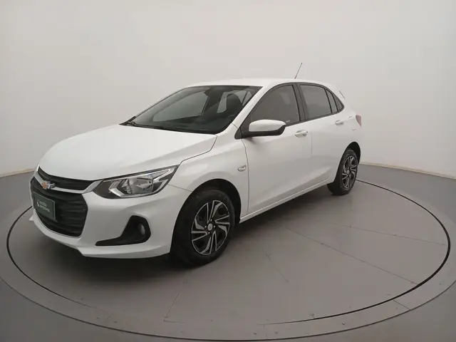 Carro Chevrolet Onix Plus 2025 LT 1.0