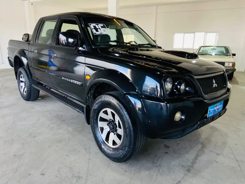 Mitsubishi L 200 Sport HPE 4x4 2.5 (aut) (cab. dupla)