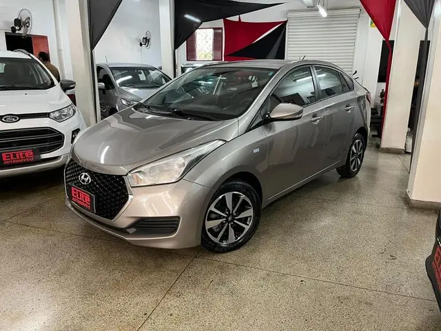 Carro Hyundai HB20S 2017 1.6 Comfort Plus (Aut) (Flex)