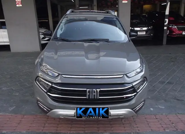 Carro Fiat Toro 2023 Volcano 1.3