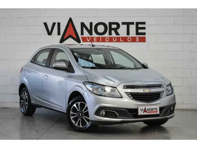 Carro Chevrolet Onix 2016 1.4 LTZ SPE/4 (Aut)