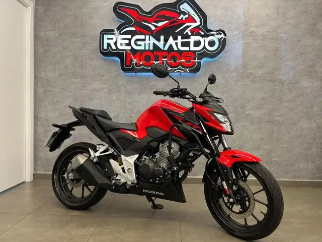 Moto Honda CB 300F Twister 2024 (ABS)