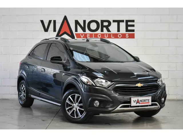 Carro Chevrolet Onix 2018 1.4 Activ SPE/4