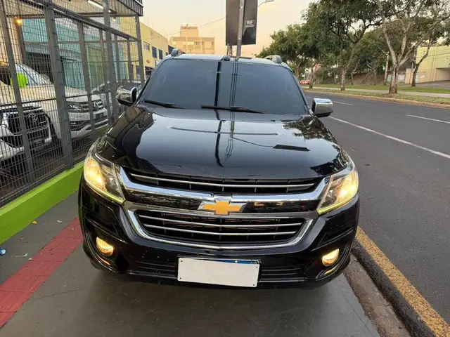 Carro Chevrolet S10 Cabine Dupla 2017 S10 2.8 CTDI LTZ 4WD (Cabine Dupla) (Aut)