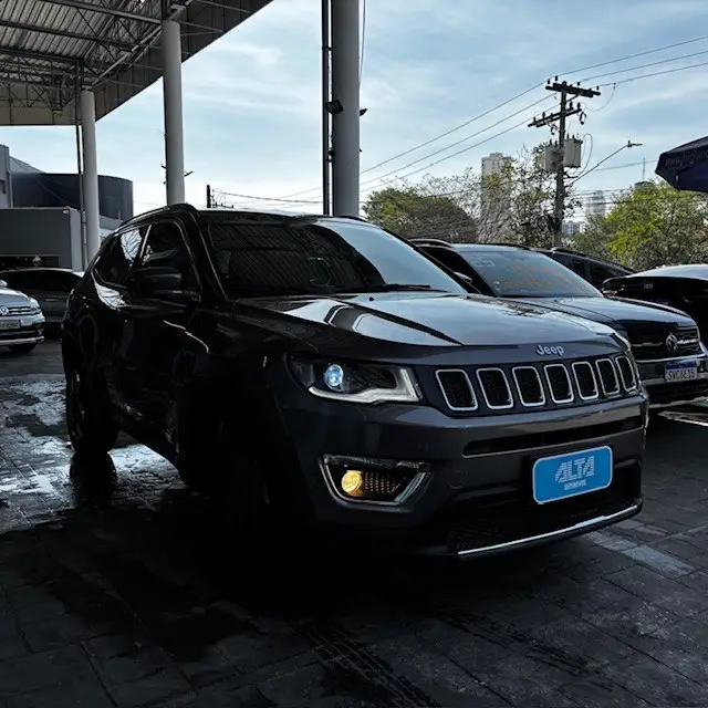 Carro Jeep Compass 2018 2.0 Limited (Aut) (Flex)