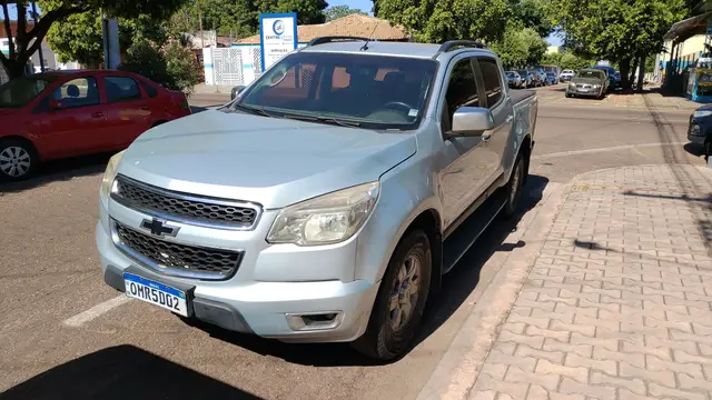 Carro Chevrolet S10 Cabine Dupla 2013 S10 2.8 CTDI LT 4WD (Cabine Dupla)