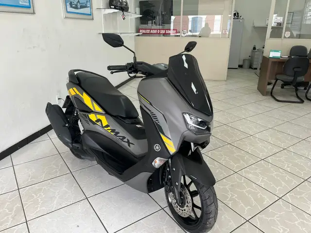 Moto Yamaha NMax 2023 Connected SE 160 ABS