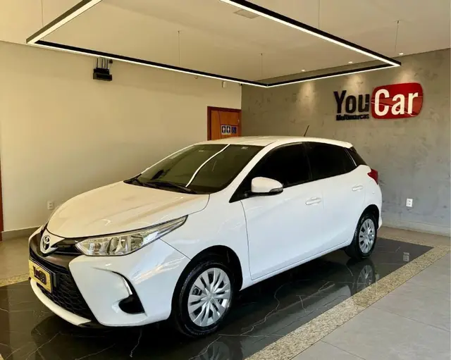 Carro Toyota Yaris 2023 XL 1.5 (Flex) (Aut)