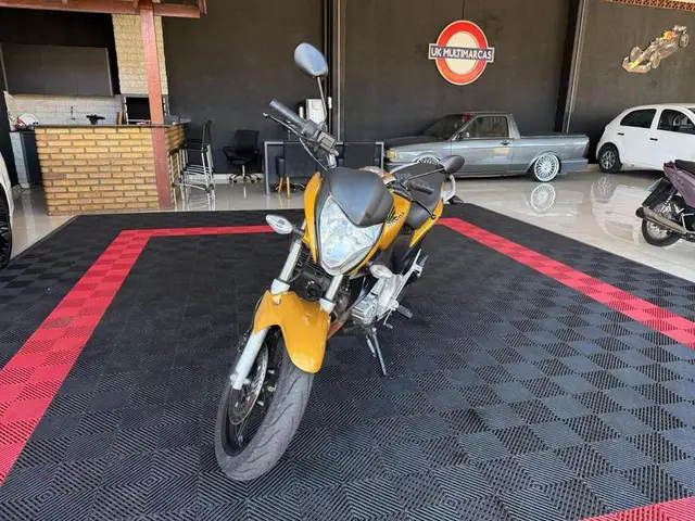 Moto Honda CB 300R 2010 (ABS)
