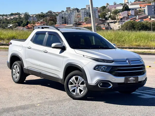 Carro Fiat Toro 2017 Freedom 1.8 AT6 4x2 (Flex)