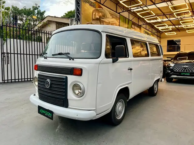 Carro Volkswagen Kombi Furgão 2013 Kombi Furgao 1.4 (Flex)