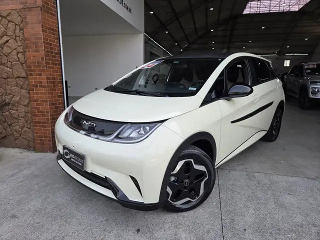 Carro BYD Dolphin 2024 EV