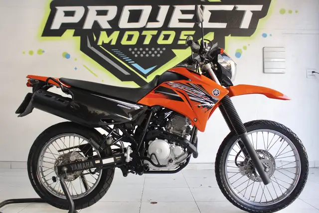 Moto Yamaha XTZ 250 Lander 2015 249 cc