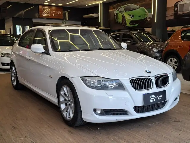 Carro BMW 325i 2011 325i (aut)