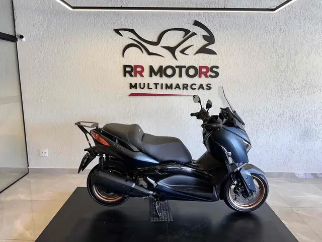 Moto Yamaha XMax 2023 ABS