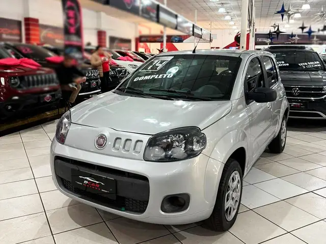 Carro Fiat Uno 2014 Vivace 1.0 8V (Flex) 4p