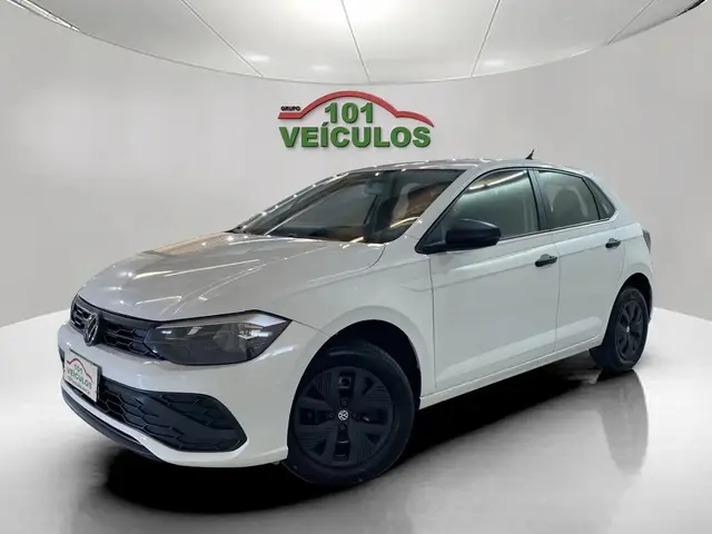 Carro Volkswagen Polo 2024 Track 1.0 Flex 12V 5p