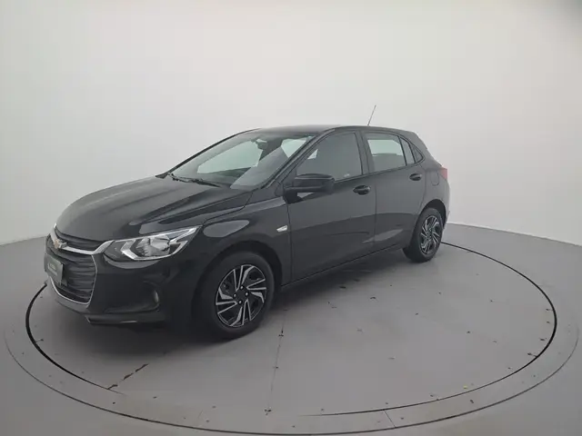 Carro Chevrolet Onix Plus 2024 LT 1.0