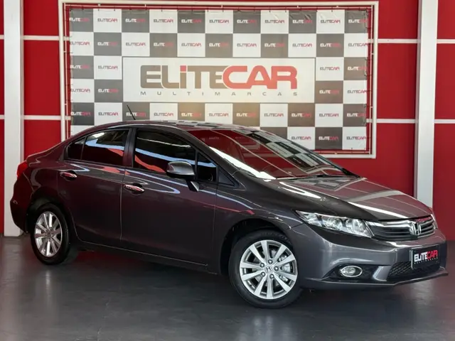 Carro Honda Civic 2015 LXS 1.8 i-VTEC (Flex)