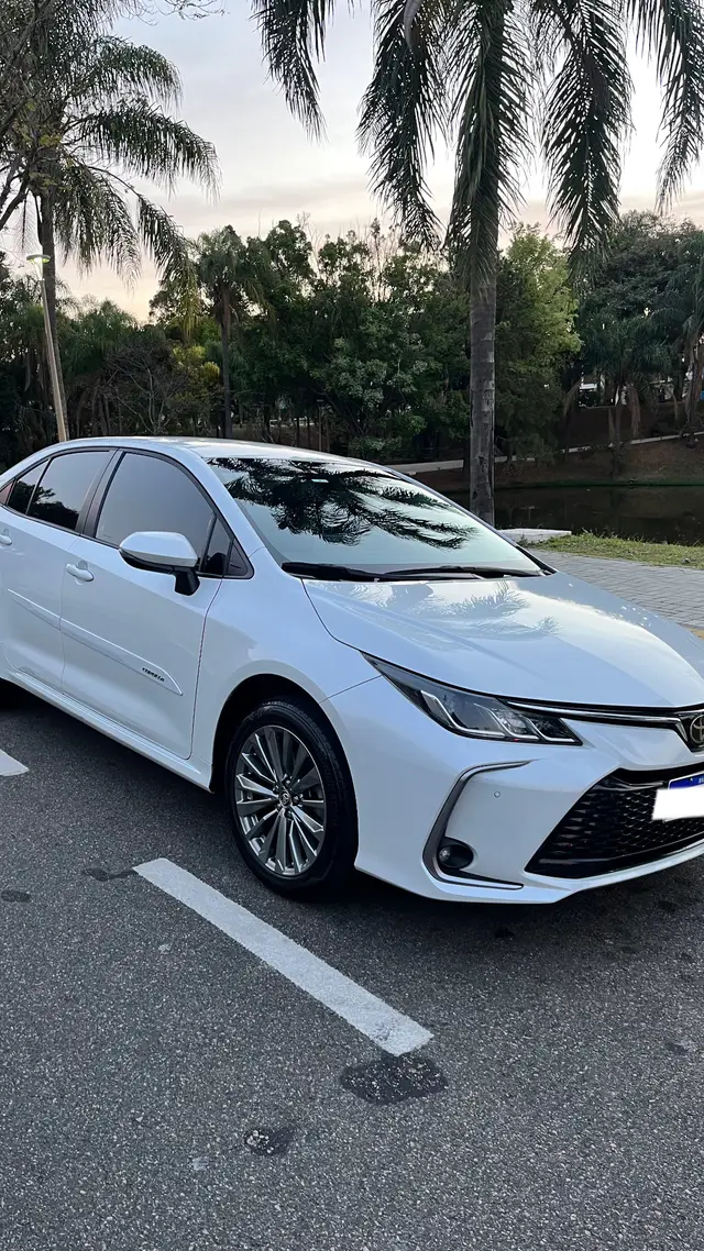 Carro Toyota Corolla 2024 XEi 2.0