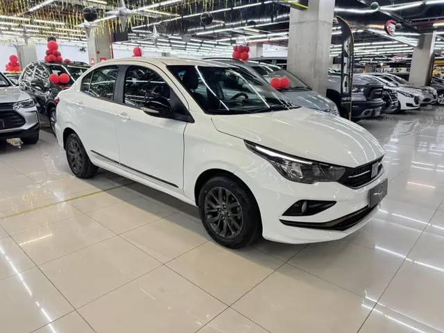 Carro Fiat Cronos 2022 Drive 1.3