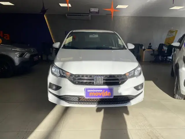 Carro Fiat Cronos 2024 Drive 1.0 (Flex) MT