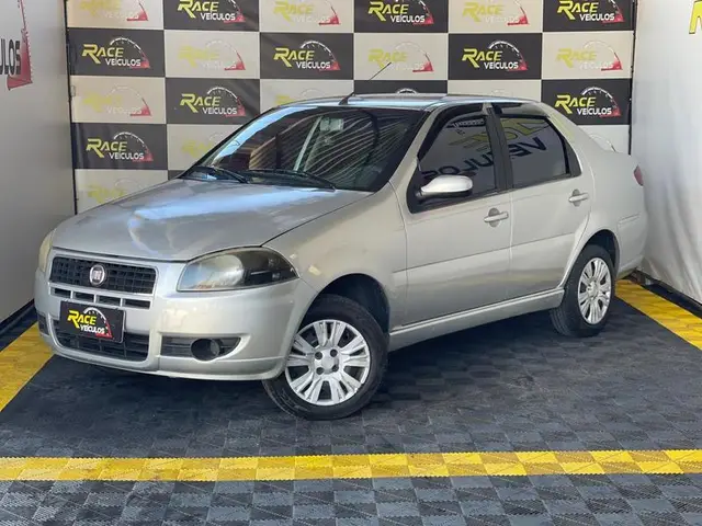Carro Fiat Siena 2011 Attractive 1.0 8V (Flex)