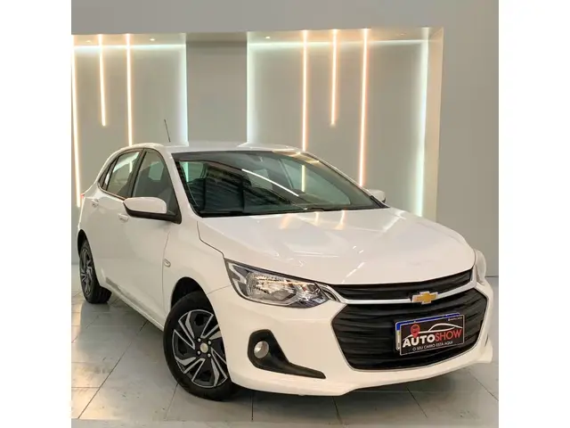 Carro Chevrolet Onix Plus 2024 LT 1.0
