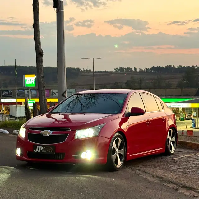 Carro Chevrolet Cruze Sport6 2014 LT 1.8 16V Ecotec (Flex)