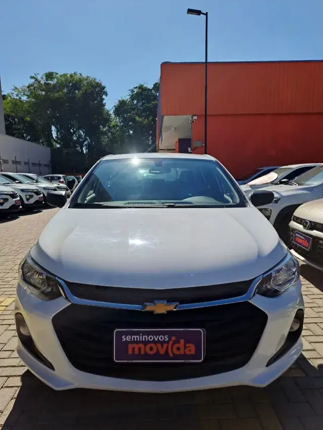 Carro Chevrolet Onix 2024 1.0