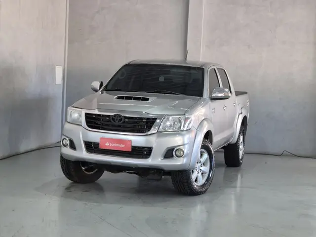 Carro Toyota Hilux Cabine Dupla 2015 Hilux 3.0 TDI 4x4 CD SRV Top (Aut)