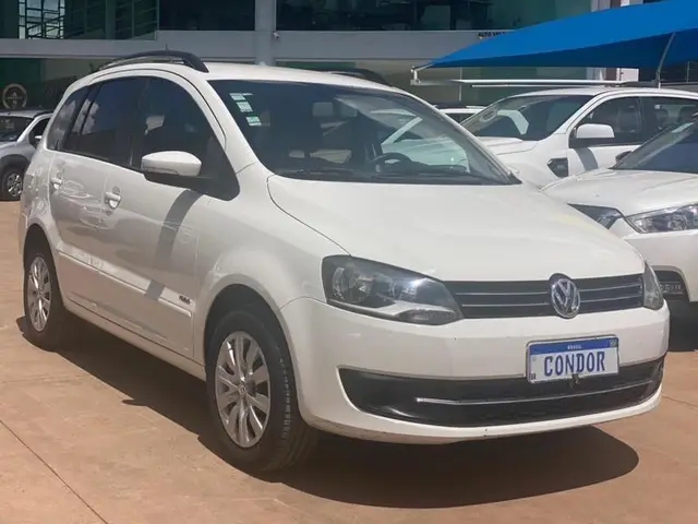 Carro Volkswagen SpaceFox 2012 1.6 8V (Flex)