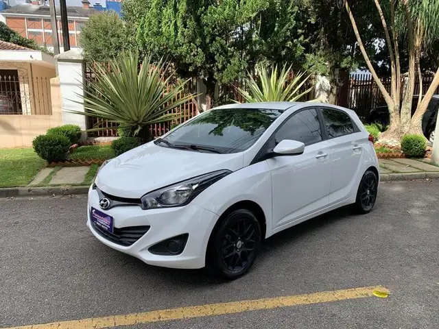 Carro Hyundai HB20 2014 1.6 Comfort Plus (Flex)